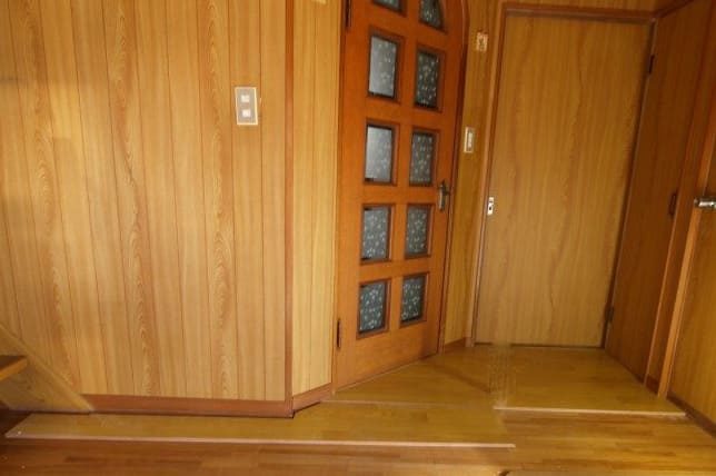 浜松市浜北区で床のぶかぶかや沈みでお困りの方へ 浜松市浜北区のリフォームハマニウェルリビング